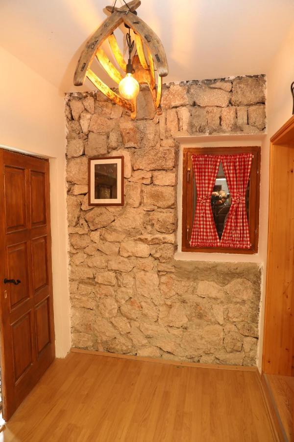 House 'vilin Konak' Holiday home Niksic
